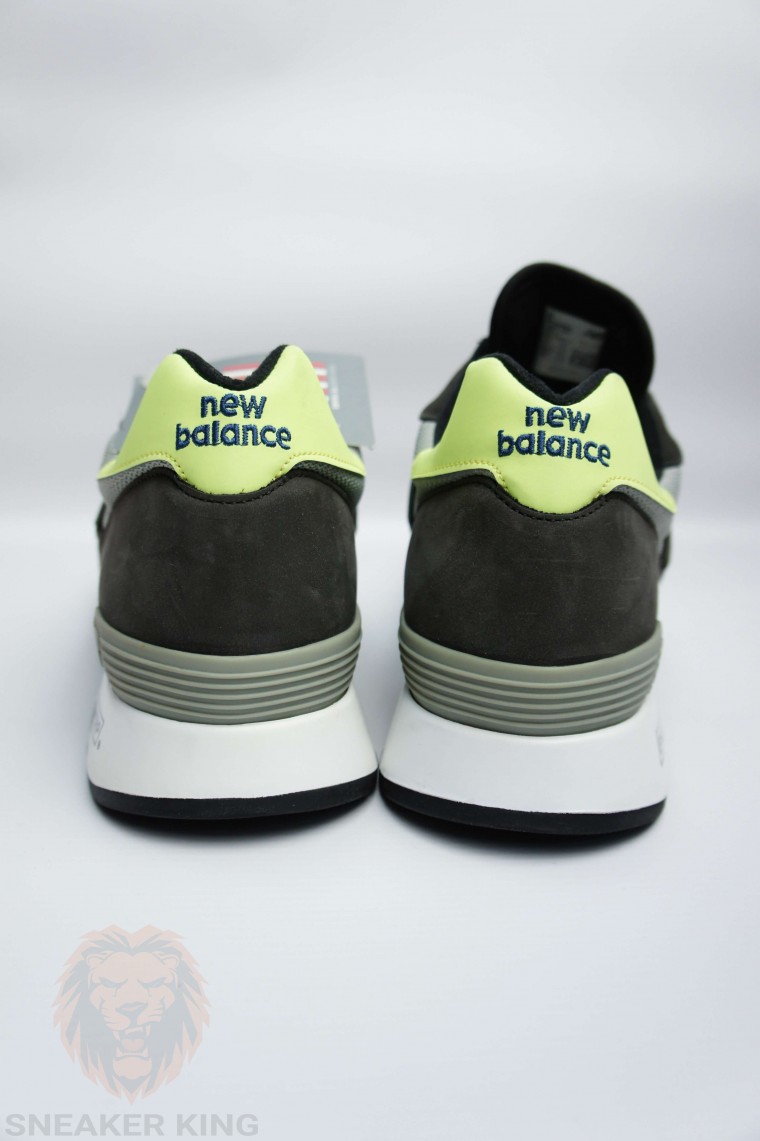 Кросівки New Balance M1300BK